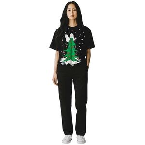 Snoopy Black Christmas Tree Graphic Tee L